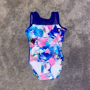 child small plum leo